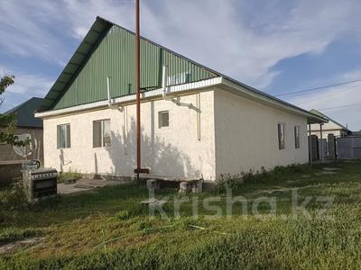 Отдельный дом • 4 комнаты • 80 м² • 10 сот., Кулжабекова 77 за 21 млн 〒 в Талдыкоргане