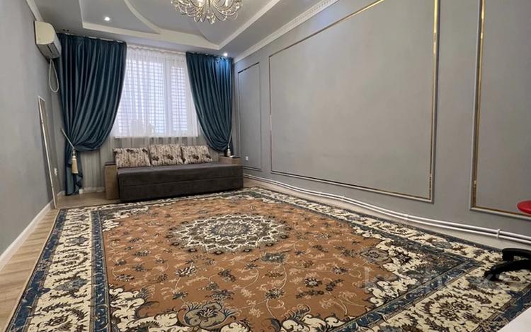 2-комнатная квартира, 60 м², 3/6 этаж, 32А мкр 15