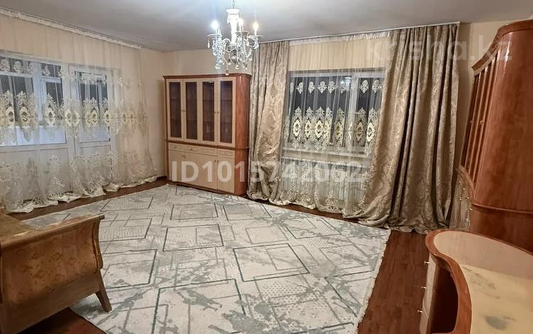 2-бөлмелі пәтер · 78 м² · 14/16 қабат, Мамыр-1 29, бағасы: 350 000 ₸ в Алматы, Ауэзовский р-н — фото 2