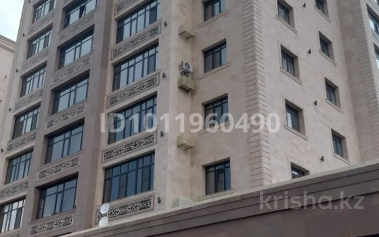 3-бөлмелі пәтер · 125.2 м² · 9/10 қабат, Казыбек Би 10, бағасы: 55.5 млн ₸ в Усть-Каменогорске — фото 2