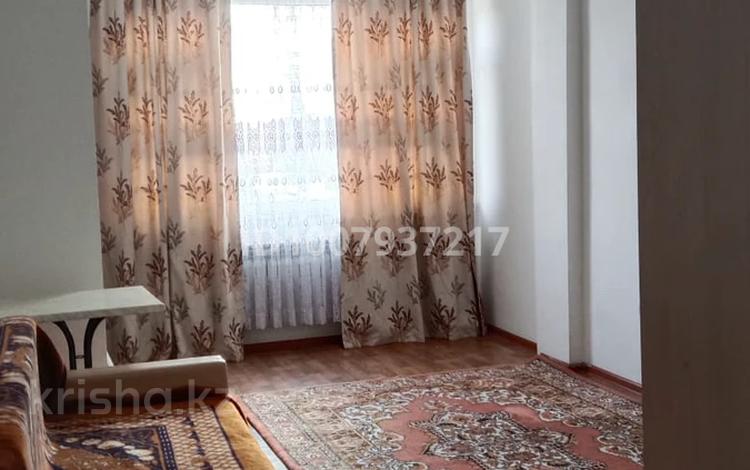 1-комнатная квартира · 34 м² · 1/5 этаж, мкр Байтерек 26 за 80 000 ₸ в Таразе — фото 2