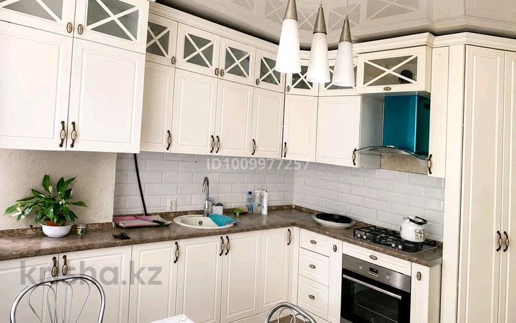 3-комнатная квартира · 77 м² · 2/9 этаж, Райымбека 241 за 51 млн ₸ в Алматы — фото 12