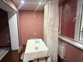 2-комнатная квартира · 59 м² · 1/5 этаж, 11-й микрорайон — Стекляшка за 190 000 ₸ в Шымкенте, Енбекшинский р-н