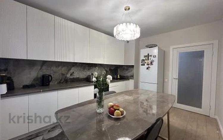 2-комнатная квартира · 66.7 м² · 5/7 этаж, мкр Думан-2 за 41.5 млн 〒 в Алматы, Медеуский р-н — фото 2