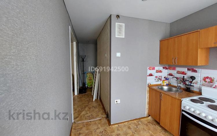 3-комнатная квартира, 58 м², 5/5 этаж, Назарбаева 4 — напротив магазин мечта за 15 млн 〒 в Павлодаре — фото 2