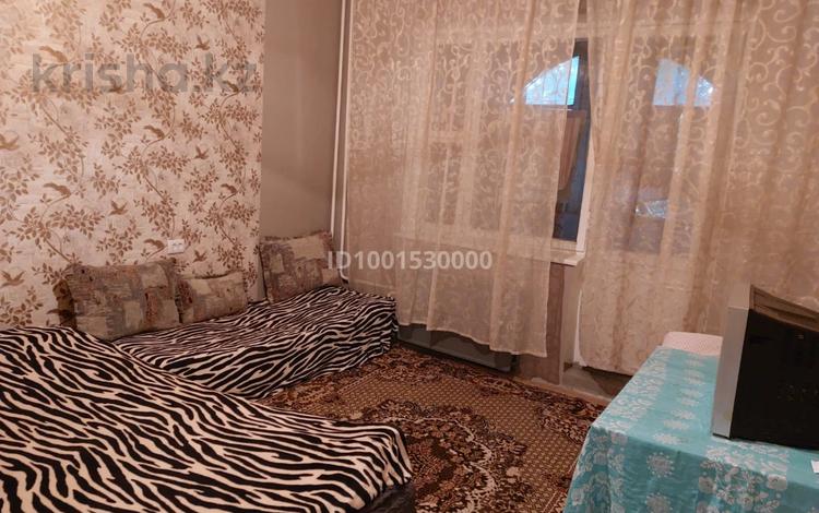 1-комнатная квартира · 36 м² · 1/5 этаж, мкр Айнабулак-3 101 за 12 000 ₸ в Алматы, Жетысуский р-н — фото 2