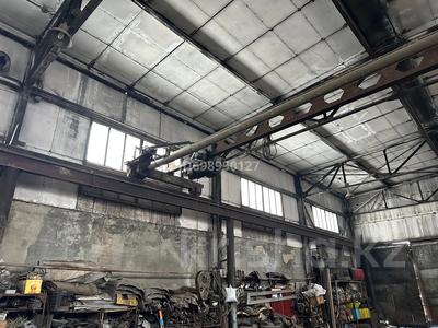 Промбаза · 150 соток, Микрорайон Аэропорт 1, Дорожников 2 — Дорожников Уральская за 300 млн 〒 в Костанае