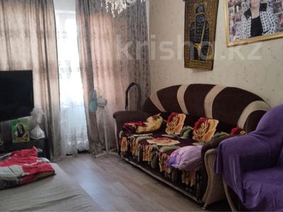 2-комнатная квартира · 48.6 м² · 5/5 этаж, Юности 47 — Р-н Жибек Жолы за 13 млн 〒 в Семее, Красный Кордон