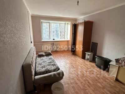1-комнатная квартира · 22 м² · 3/5 этаж, Алматинская 60 за 4.5 млн 〒 в Усть-Каменогорске, Ульбинский