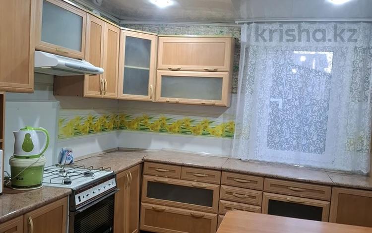 Жеке үй · 2 бөлме · 21 м² · 2 жүзд., Рижская, бағасы: 70 000 ₸ в Петропавловске — фото 2