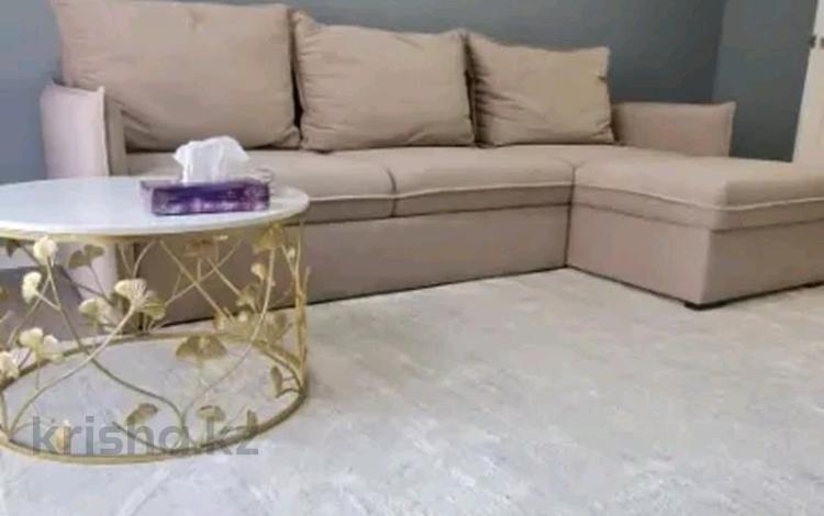 2-комнатная квартира · 75 м² · 5/12 этаж, Мухамедханова 4А за 330 000 ₸ в Астане, Нура р-н — фото 3