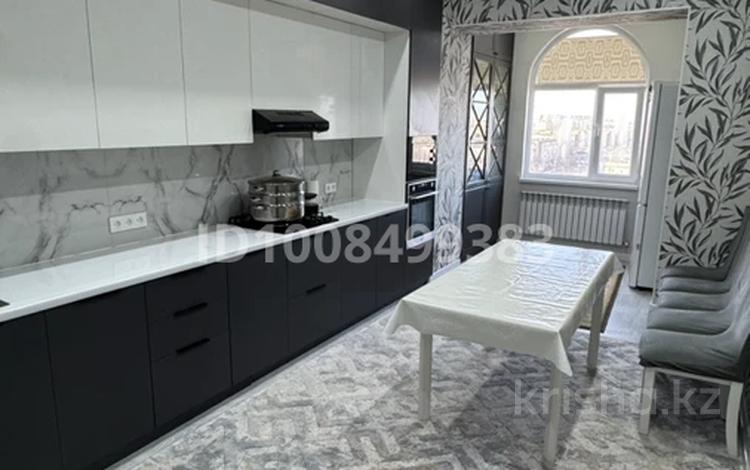 3-комнатная квартира · 118 м² · 9/9 этаж, 28А мкр 23 за 39 млн ₸ в Актау — фото 2