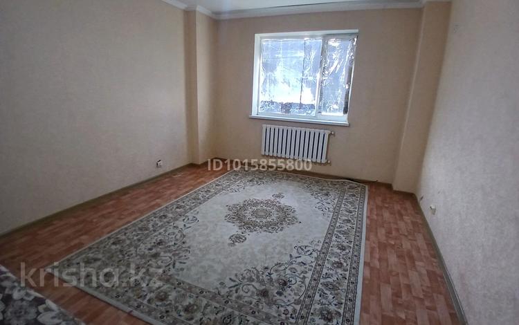 1-комнатная квартира · 46 м² · 3/6 этаж, мкр Болашак 129г за 120 000 ₸ в Актобе — фото 2