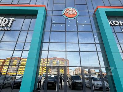 Еркін, кеңселер, дүкендер мен бутиктер, қоймалар, қоғамдық тамақтану орны, сұлулық салондары, фитнес және спорт, медорталықтар мен дәріханалар, білім орталықтары, ойын-сауық, конференц-залдар, кабинеттер және жұмыс орындары, студиялар · 280 м², бағасы: ~ 1.7 млн ₸ в Актобе, мкр. Алтын орда