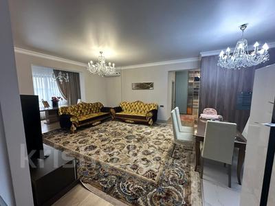 4-бөлмелі пәтер · 145 м² · 10/14 қабат, Самал-3 ш/а. 15, бағасы: 163 млн ₸ в Алматы, Медеуский р-н