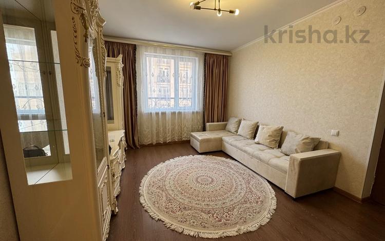 2-бөлмелі пәтер · 80 м² · 13/16 қабат, мкр Шымсити 32, бағасы: 230 000 ₸ в Шымкенте, Абайский р-н — фото 2