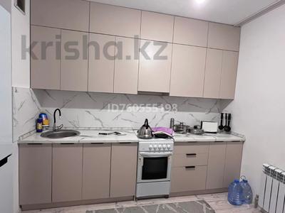 Аренда квартир в Алматинской обл.: 1-комнатная квартира · 38.6 м² · 8/9 этаж · помесячно, Райымбек батыра 273 — Напротив Магнума за 175 000 〒 1-комнатная квартира · 38.6 м² · 8/9 этаж · помесячно, Райымбек батыра 273 — Напротив Магнума за 175 000 〒 в