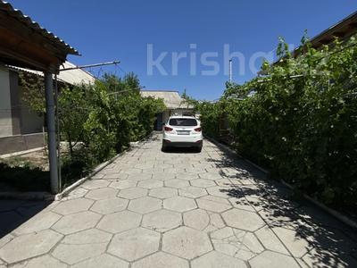Жеке үй · 6 бөлме · 180 м² · 6 жүзд., 1 переулок Байзак батыра 37, бағасы: 25 млн ₸ в Таразе
