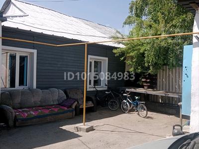 Часть дома · 4 комнаты · 91 м² · 6 сот., Химиков — Абая, Сарыарка за 14.7 млн ₸ в Темиртау