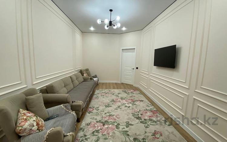 1-комнатная квартира · 50.4 м², Молдагуловой 66б за 200 000 ₸ в Актобе — фото 7