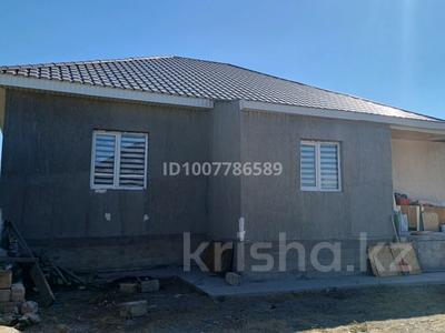 Отдельный дом · 4 комнаты · 120 м² · 10 сот., Береке (Память Ильича), Береке 8 за 10.5 млн 〒 в Атырау