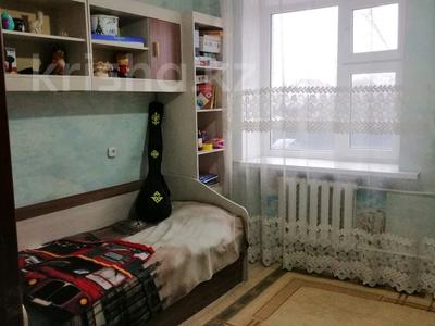 3-комнатная квартира, 61 м², 2/5 этаж, тюленина за 19.5 млн 〒 в Уральске