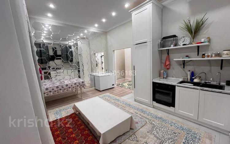 5-бөлмелі пәтер · 151 м² · 1/7 қабат, 33-й мкр, 33 мкрн 21 — Мангыстау арена НИШ, бағасы: 45 млн ₸ в Актау — фото 10