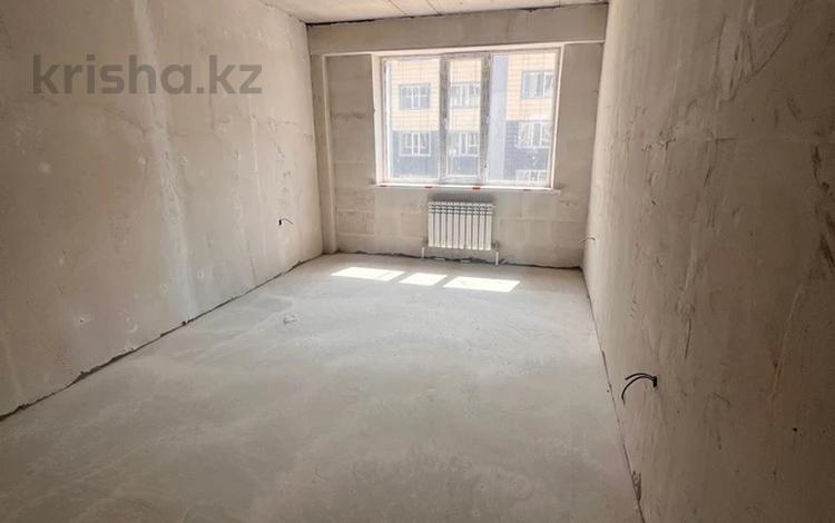 2-бөлмелі пәтер · 53 м² · 3/5 қабат, 10 мкр 2, бағасы: 18.9 млн ₸ в Конаеве — фото 10