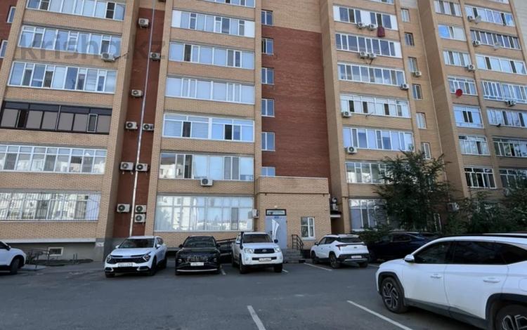 3-бөлмелі пәтер · 106.3 м² · 5/9 қабат, Қадыр Мырза-Әли ш/а., бағасы: 42 млн ₸ в Уральске, мкр Кадыра Мырза-Али — фото 2