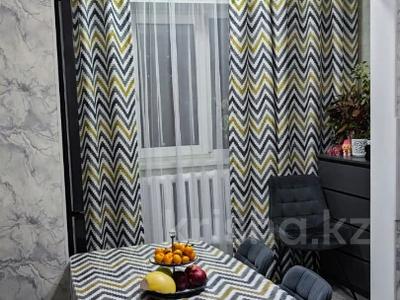 1-бөлмелі пәтер · 41 м² · 2/5 қабат, мкр Аксай-4 — Момышулы, бағасы: 31.5 млн ₸ в Алматы, Ауэзовский р-н