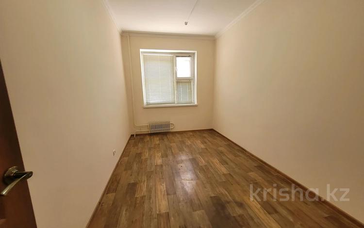 Еркін, кеңселер · 70 м², бағасы: 250 000 ₸ в Актау, 15-й мкр — фото 2