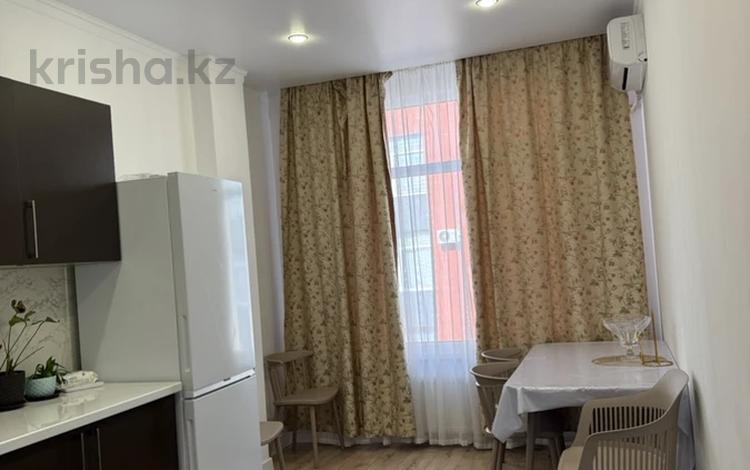 1-комнатная квартира · 45 м² · 2/3 этаж, Жангозина 61Б за 18 000 ₸ в Каскелене — фото 2