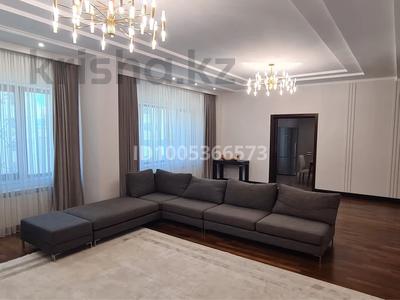 4-комнатная квартира · 178 м² · 5/8 этаж, Кабанбай Батыра 13 за ~ 1.4 млн 〒 в Астане, Нура р-н