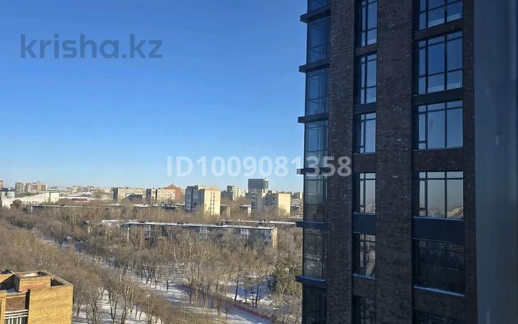 3-комнатная квартира · 121 м² · 11/16 этаж, Ержанова 63/2 — Газалиева - Ержанова парковая зона за 64 млн 〒 в Караганде, Казыбек би р-н — фото 2