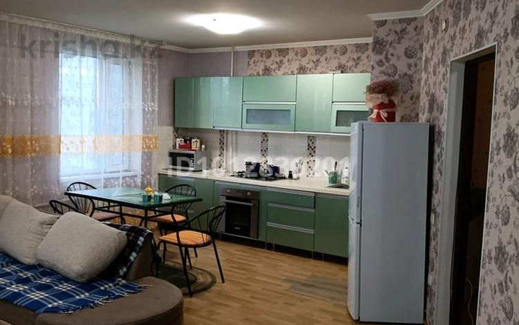 3-комнатная квартира · 87 м² · 5/10 этаж, Набережная 87 за 200 000 ₸ в Актобе, мкр. Курмыш — фото 2
