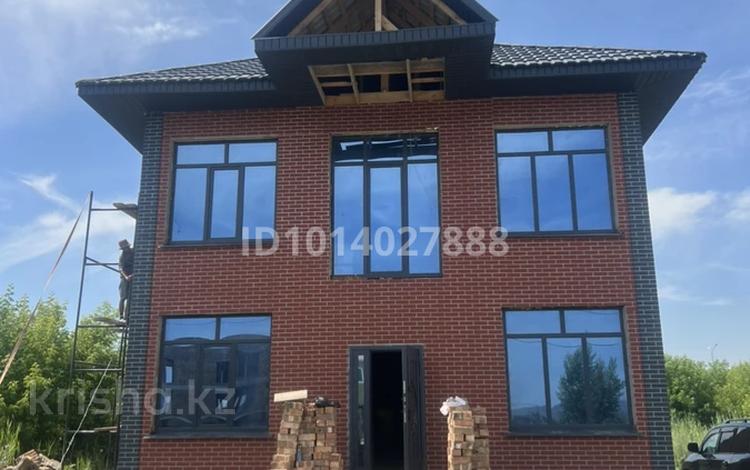 Отдельный дом · 4 комнаты · 150 м² · 10 сот., Гребенщикова 18 — 18 микрорайон 1 линия Сатпаева коттедж за 40 млн ₸ в Усть-Каменогорске, Ульбинский — фото 2