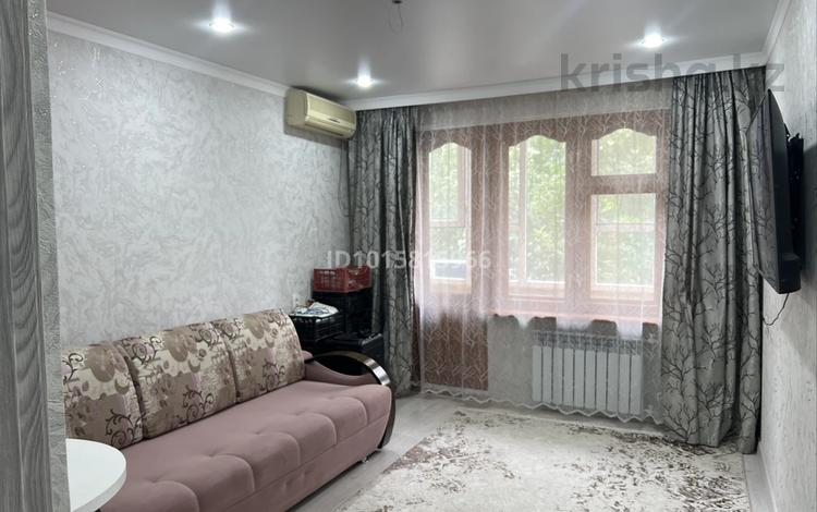 2-бөлмелі пәтер · 45 м² · 1/5 қабат, Мирная тупик 5, бағасы: 18 млн ₸ в Уральске — фото 2