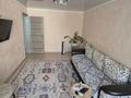 2-комнатная квартира · 56.4 м² · 2/5 этаж, мкр 4 9 — Рядом находятся гостиница «Виктория», супермаркет «Алтындар», КОС №27 за 21 млн ₸ в Уральске — фото 8