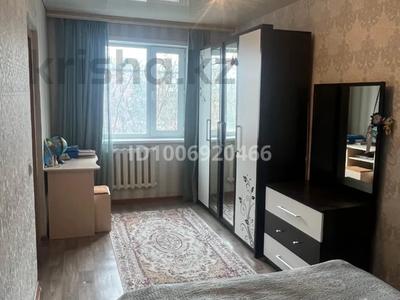 2-комнатная квартира · 49 м² · 3/5 этаж, Физкультурная 19 — Рядом Ресторан Алтын адам,Арлан! за 17 млн 〒 в Семее