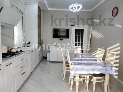 4-бөлмелі пәтер · 115 м² · 3/3 қабат, мкр Старый Аэропорт 102 — отырар, бағасы: 52 млн ₸ в Уральске