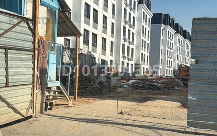 2-бөлмелі пәтер · 50 м² · 2/6 қабат, Райымбека Утеген батыра 1 — Райымбека Утеген батыра, бағасы: 35 млн ₸ в Алматы, Алмалинский р-н — фото 2