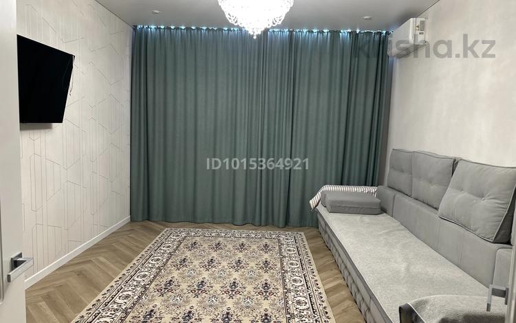2 бөлме · 68 м² · 3/13 қабат, Юго-Восток ш/а., Букетова 3/2, бағасы: 75 000 ₸ в Караганде, Казыбек би р-н — фото 2