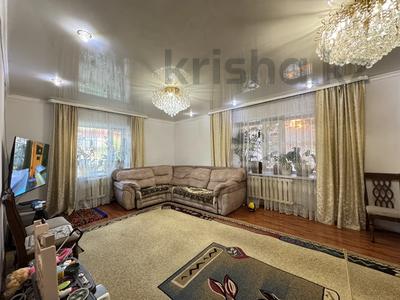 Жеке үй · 7 бөлме · 318 м² · 10 жүзд., Ер таргын 43 — Абылай хана, бағасы: 120 млн ₸ в Астане