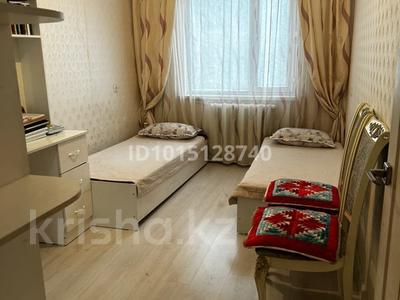 4-комнатная квартира · 76 м² · 2/5 этаж, 1 мкр 8 — Спорт комплекс за 20 млн ₸ в Ленгере