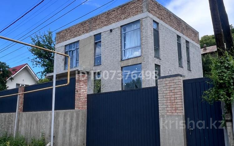 Отдельный дом · 5 комнат · 250 м² · 6 сот., Мерген — Вверх по Дулати ,чуть выше Royal gardens за 200 млн ₸ в Алматы, Бостандыкский р-н — фото 15