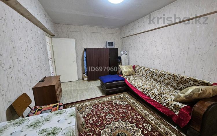 1-комнатная квартира · 33 м² · 4/5 этаж, мкр Тастак-2, Розыбакиева 90 — Шевченко за 220 000 ₸ в Алматы, Алмалинский р-н — фото 2