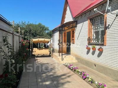 Жеке үй · 4 бөлме · 105 м² · 3.7 жүзд., Исаева — Московского рынка, бағасы: 49.9 млн ₸ в Уральске