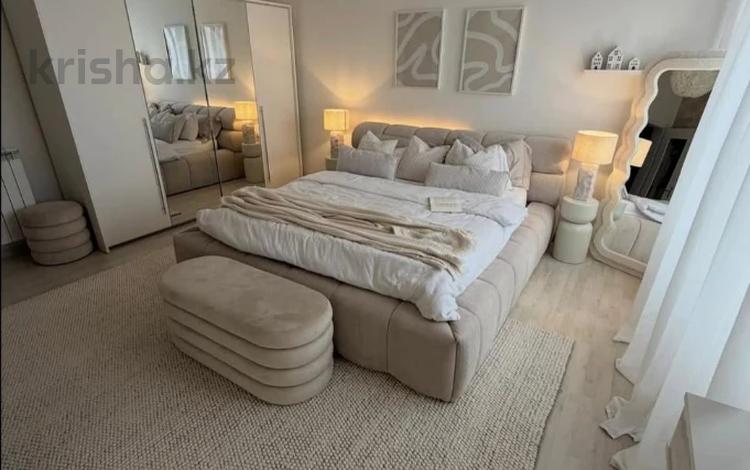 4-комнатная квартира · 120 м² · 7/16 этаж, Егизбаева 3, 5 — Каныша Сатпаева за 500 000 ₸ в Алматы, Бостандыкский р-н — фото 12