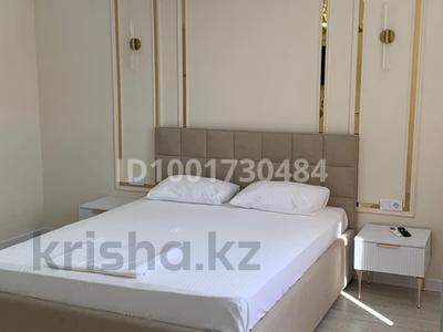 Аренда квартир посуточно в Атырауской обл.: 1-комнатная квартира · 38 м² · 8/10 этаж, мкр Центральный, Абая 26/2 — Новый дом 2024 г.п ЖК Аягоз, Центр города, район драмтеатра за 14 000 〒 1-комнатная квартира · 38 м² · 8/10 этаж, мкр Центральный, Абая 26/2 — Новый дом 2024 г.п ЖК Аягоз, Центр города, район драмтеатра за 14 000 〒 в Атырау