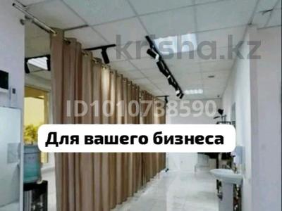 Свободное назначение, офисы, магазины и бутики, склады, общепит, салоны красоты, фитнес и спорт, медцентры и аптеки, образование, развлечения, кабинеты и рабочие места, студии · 81 м² за 370 000 ₸ в Актау, 31Б мкр